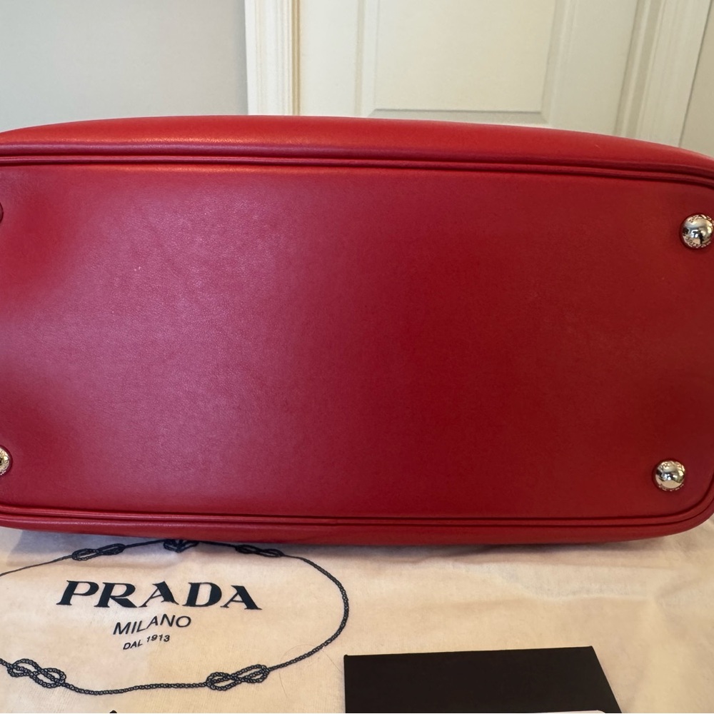 Prada Red Structured Leather Tote - Picture 6 of 11